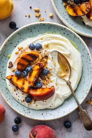 7 Best Foods to Eat on Empty Stomach for Weight Loss