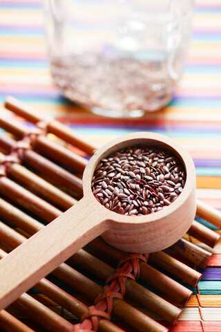7 Healthy Dishes To Make With Flaxseeds