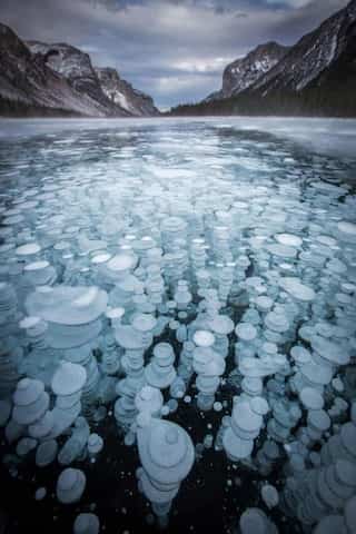 6 Breathtaking Frozen Lakes Around The World
