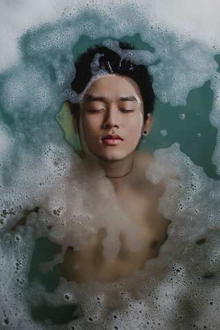 6 Disadvantages of Bathing Daily 