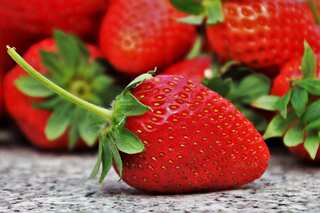 7 Fruits Which Detoxify The Liver
