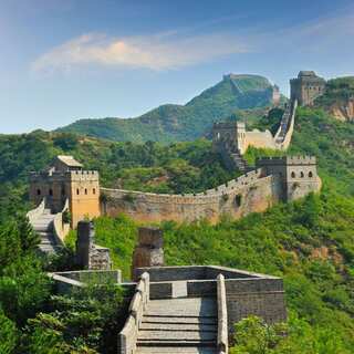 Five Prominent Border Walls Around the Globe
