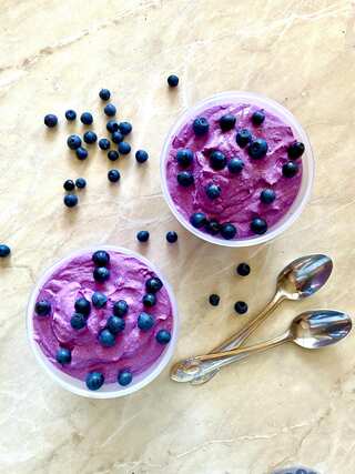 How to Make Blueberry Ice Cream at Home