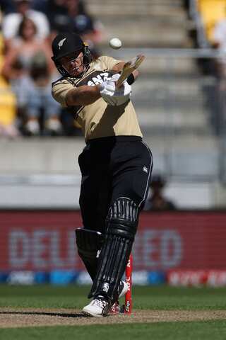 Most Innings With Five Or More 6s In A T20I