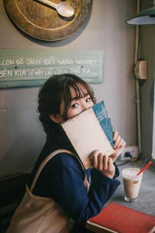 7 Things Introverts Do That Seem Weird To Others