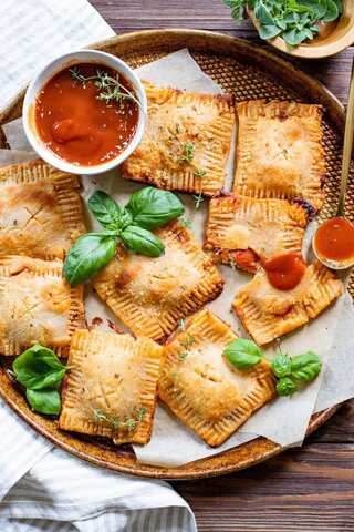 10 Minutes Pizza Puff Recipe
