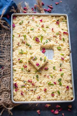Diwali 2024: Make Delicious Kalakand in Just 20 Minutes
