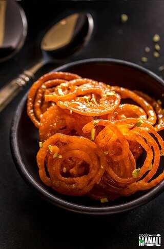 Diwali 2024: Master Crispy Jalebi with These Simple Steps