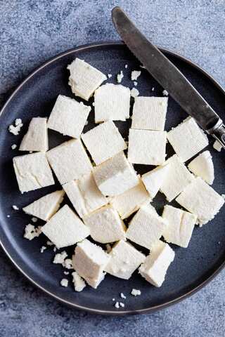 5 Easy Steps to Make Homemade Paneer (Cottage Cheese)
