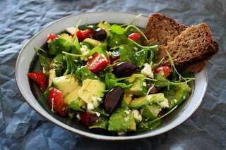 How to Make Healthy and Yummy Avocado Salad?