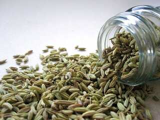 5 Benefits of Chewing Fennel Seeds (Saunf) After Meals