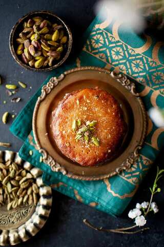 How to Make Crispy Dry Fruit Malpua at Home
