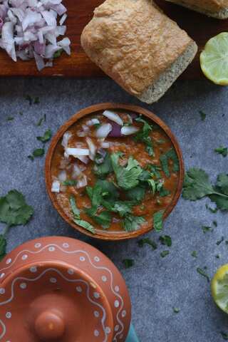 7 Maharashtrian Chutneys to Spice Up Any Meal
