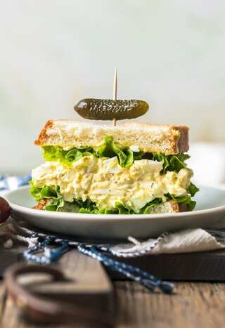 How to Make Egg Mayonnaise Sandwich in 5 Steps