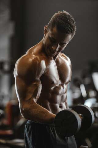 5 Essential Tips to Build Strong Muscles in Just One Month
