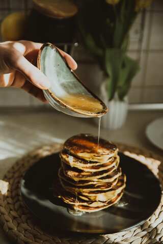 Delicious Apple Cinnamon Pancakes Recipe for Chilly Mornings