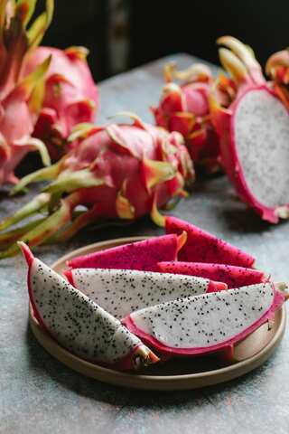 Dragon Fruit Decoded: 5 Reasons It’s a Health Powerhouse