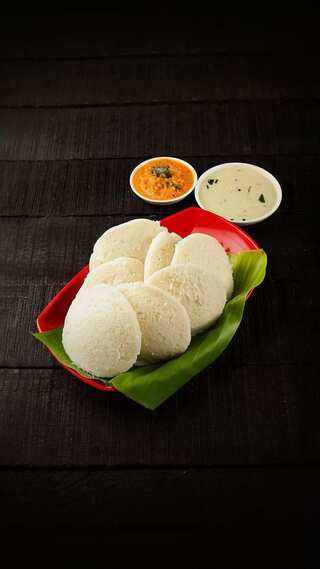 5 Easy Steps to Make Aloo Rava Idli at Home
