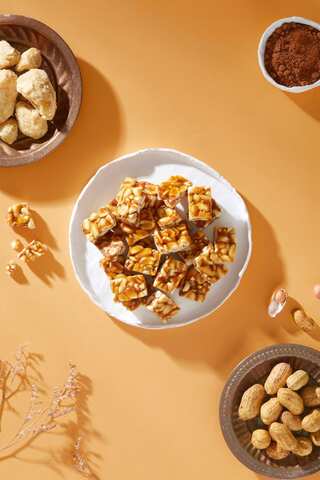 Make Peanut Gajak in 5 Simple Steps