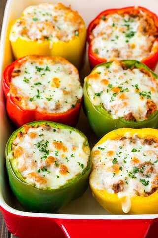 How to Make Cheese-Stuffed Bell Peppers in 6 Steps
