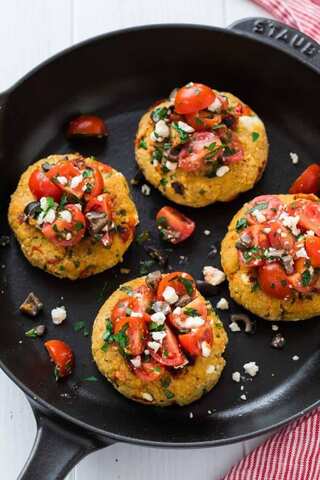 5 Easy Steps to Make Delicious Quinoa Veggie Burger