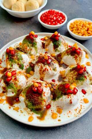5 Easy Steps to Make Bread Dahi Vada  
