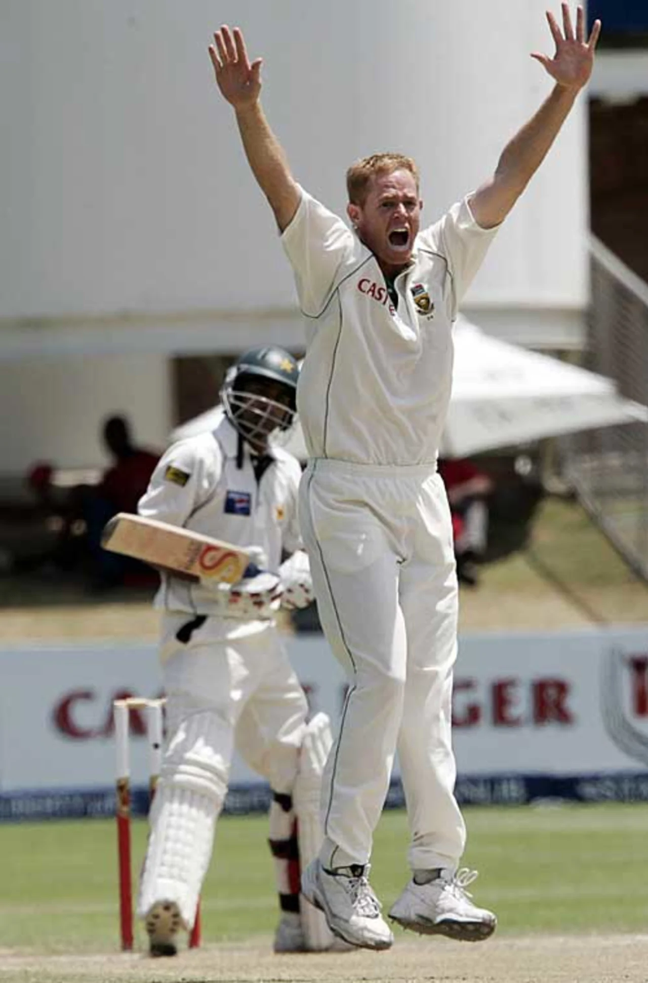 Best Test Bowling Average At Home (200+ Wickets)