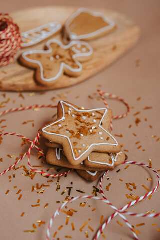 Simple Gingerbread Cookies for Christmas