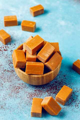 Easy and Delicious Peanut Butter Fudge Recipe
