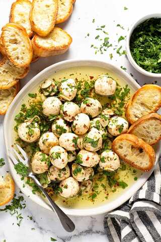 6 Health Benefits of Feta Cheese