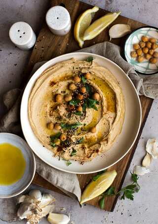 6 Vegetarian Snacks To Stay Active All Day