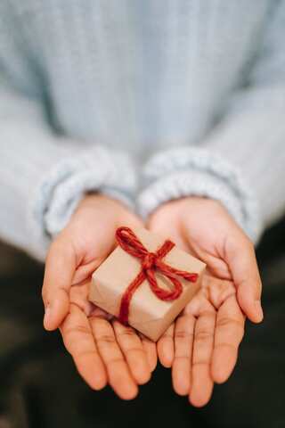 7 Ways To Spend Valentine's Day Alone
