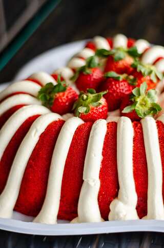Valentine's Day 2024: 7 Red Desserts For All, Whether Single or Hitched