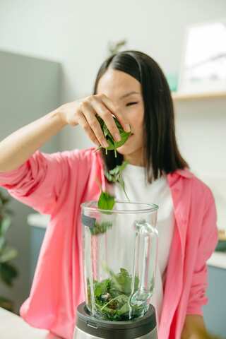 7 Foods You Must Never Put In Blenders