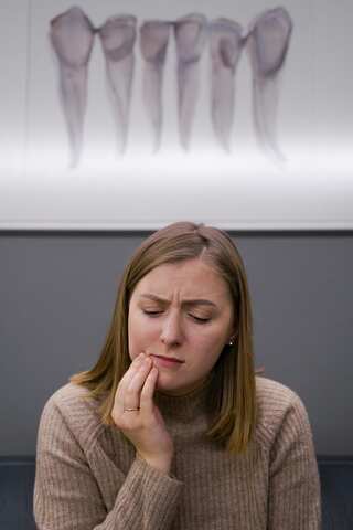7 Effective Ayurvedic Remedies for Toothache