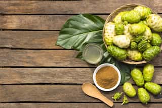 5 Health Benefits of Noni Juice
