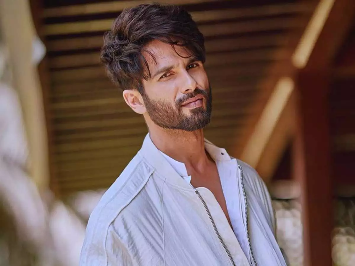 Shahid Kapoor’s Best Airport Looks