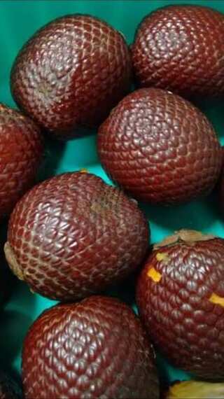 5 Amazing Health Benefits of Aguaje Fruit
