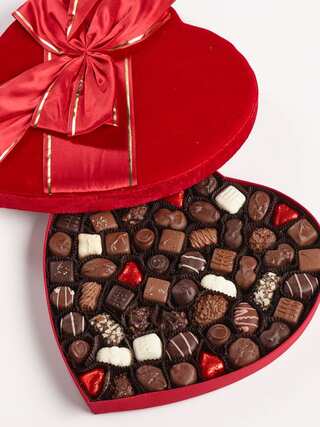 Chocolate Day 2024: 5 Incredible Gift Ideas
