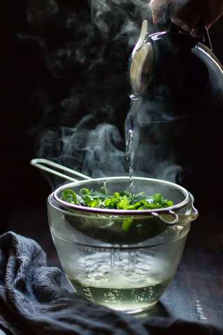 6 Benefits of Drinking Green Tea For Weightloss 