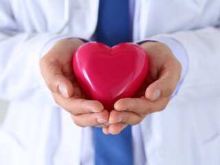 6 Crucial Life-Saving Skills That Everyone Should Know