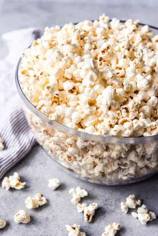 6 Nutritious Snacks for Late-night Eating
