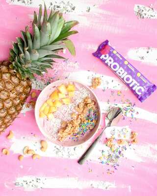 Probiotics vs. Prebiotics: Understanding the Difference