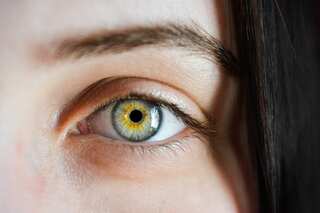 5 Signs Your Eyes Need a Break
