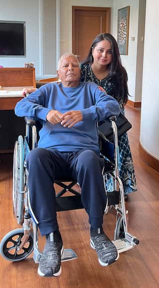 Why Lalu Yadav's Daughter Rohini Doesn't Have His Last Name
