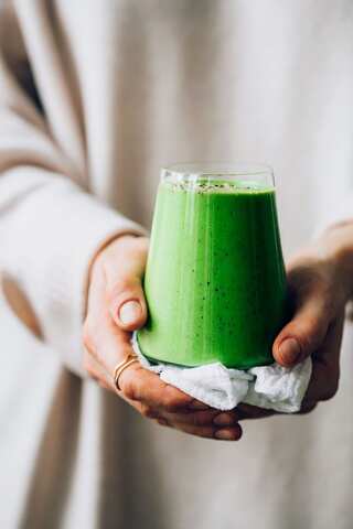 Top 5 Benefits of Drinking Giloy Juice in Summers 