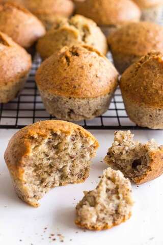6 Delicious Ways to Incorporate Flaxseeds Into Your Diet
