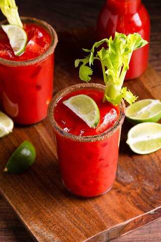 5 Amazing Health Benefits Of Drinking Tomato Juice