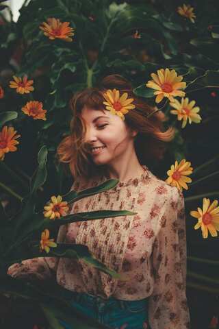 5 Foods to Boost Hair Thickness