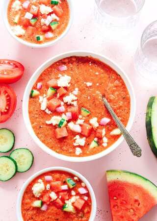 6 Refreshing Summer Soups for Weight Loss 